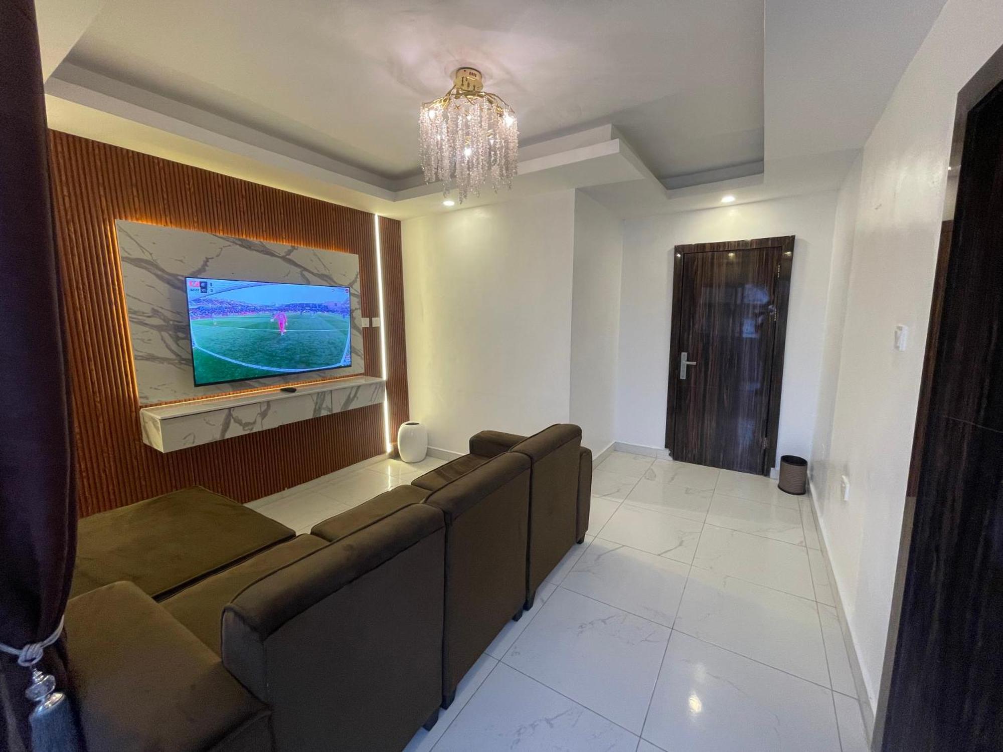 Presken Signature Ikeja Luaran gambar